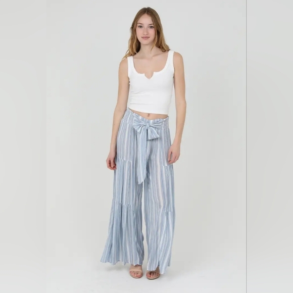 Wide leg striped palazzo pant w/tie waist - Picture 5 of 8